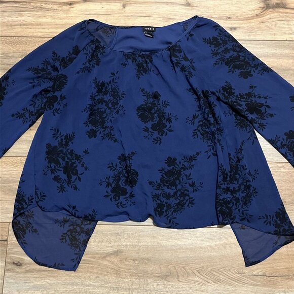 Torrid Floral Chiffon Blouse SZ 00 (Large) Blue Black Tulip Back Pullover - Picture 2 of 11